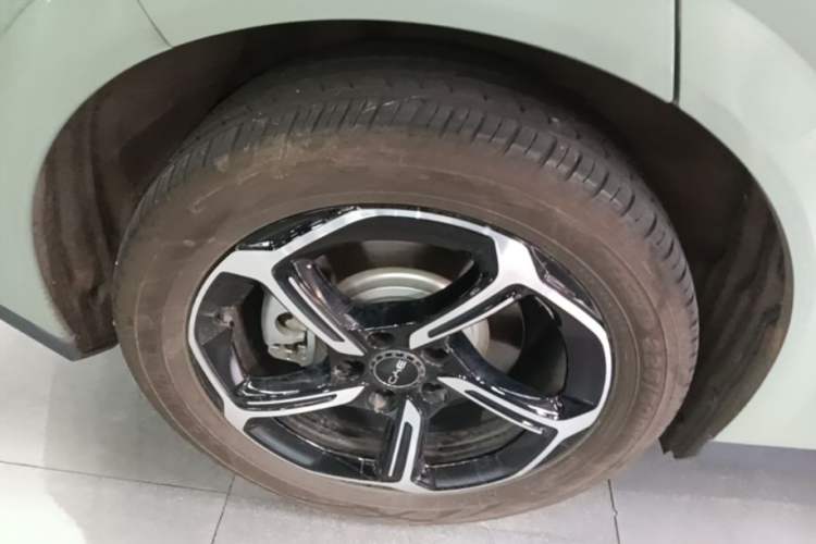 Used BYD Seal 06GT 2025 Intelligent Driving Version 505 Wave Edition Right Rear Wheel Hub