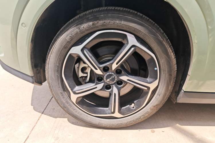 Used BYD Seal 06GT 2025 Intelligent Driving Version 605 Heatwave Edition Right Rear Wheel Hub