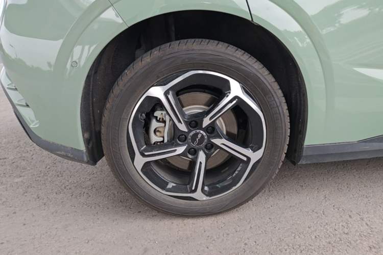 Used BYD Seal 06GT 2025 605 Heatwave Edition Right Rear Wheel Hub