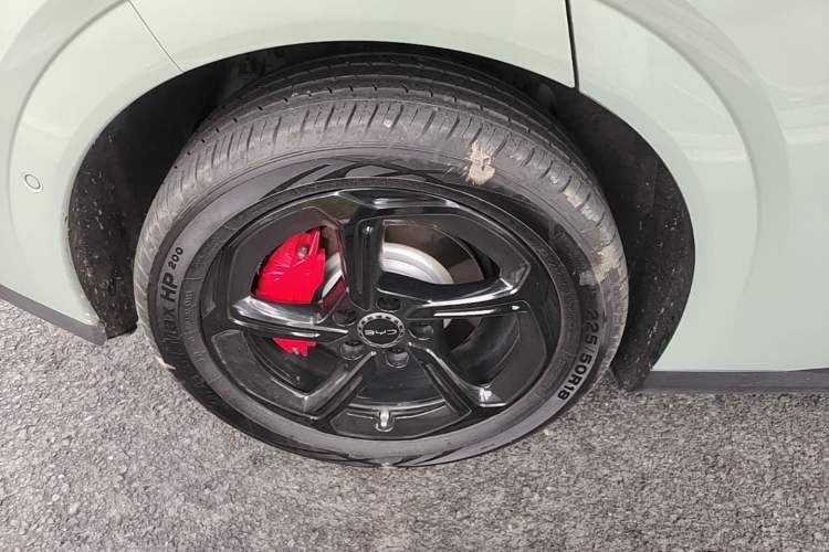 Used BYD Seal 06GT 2025 Intelligent Driving Version 505 Wave Plus Edition Right Rear Wheel Hub