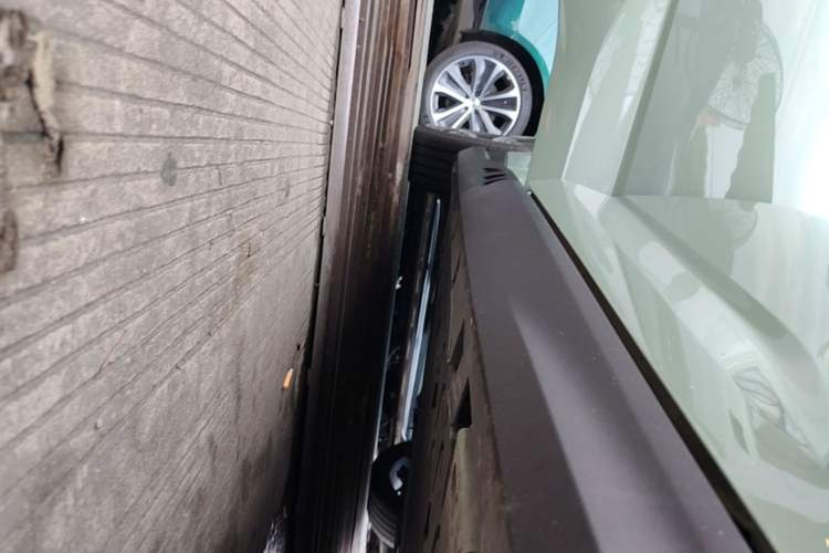 Used BYD Seal 06GT 2025 505 Wave Plus Edition Right Side Sill