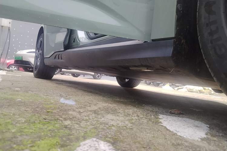 Used BYD Seal 06GT 2025 Intelligent Driving Version 550 All-Wheel Drive Heatwave Edition Right Side Sill