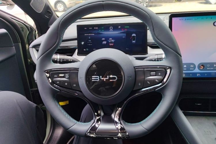 Used BYD Seal 06GT 2025 505 Wave Plus Edition Steering Wheel