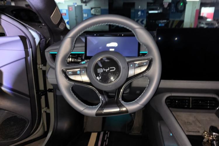 Used BYD Seal 06GT 2025 Intelligent Driving Version 605 Heatwave Edition Steering Wheel