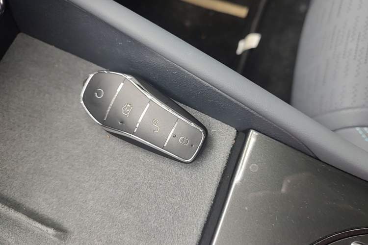 Used BYD Seal 06GT 2025 Intelligent Driving Version 605 Heatwave Edition Vehicle Key