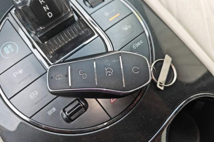 Used BYD Seal 06GT 2025 Intelligent Driving Version 605 Heatwave Edition Vehicle Key
