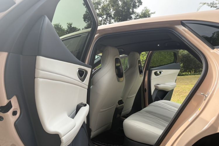 Used BYD Seal 06GT 2025 Intelligent Driving Version 605 Heatwave Edition Interior 2