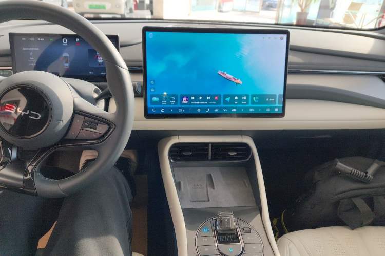 Used BYD Seal 06GT 2025 Intelligent Driving Version 605 Heatwave Edition Audio And AC Panel