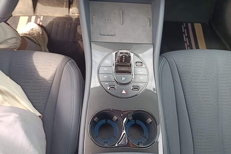 Used BYD Seal 06GT 2025 605 Heatwave Edition Gear Lever