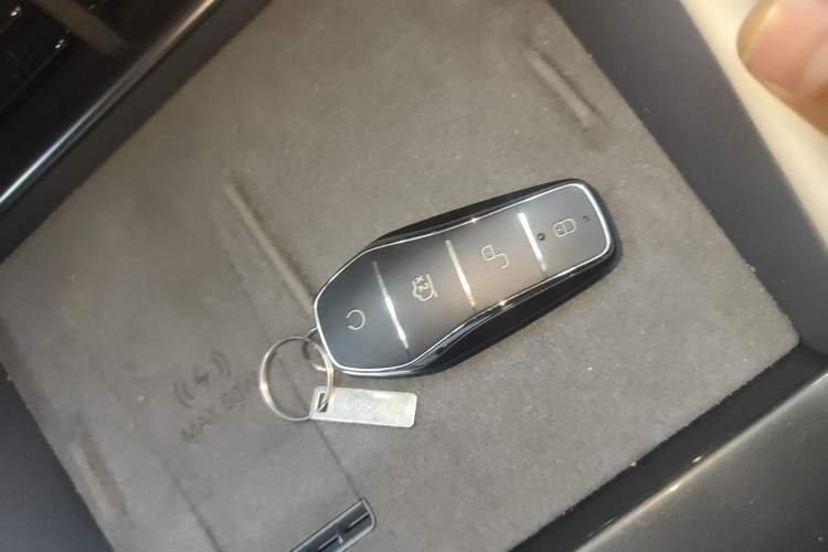 Used BYD Seal 06GT 2025 Intelligent Driving Version 605 Heatwave Edition Vehicle Key