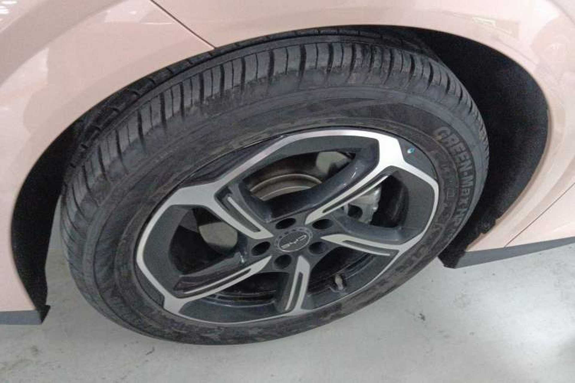 Used BYD Seal 06GT 2025 Intelligent Driving Version 605 Heatwave Edition Exterior 4