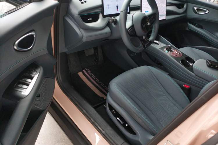 Used BYD Seal 06GT 2025 Intelligent Driving Version 605 Heatwave Edition Interior 3