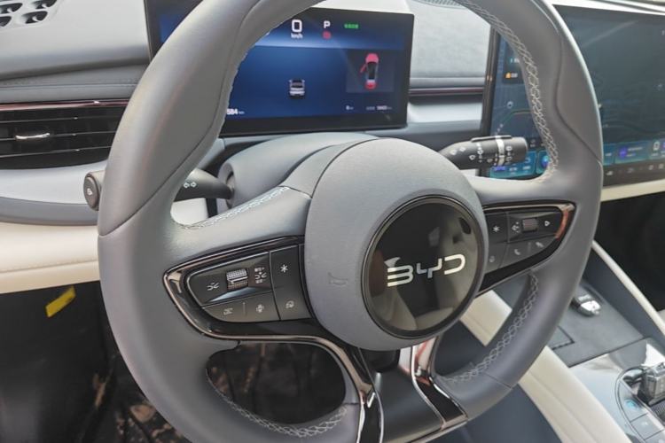 Used BYD Seal 06GT 2025 Intelligent Driving Version 605 Heatwave Edition Steering Wheel
