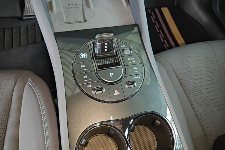 Used BYD Seal 06GT 2025 Intelligent Driving Version 505 Wave Plus Edition Gear Lever