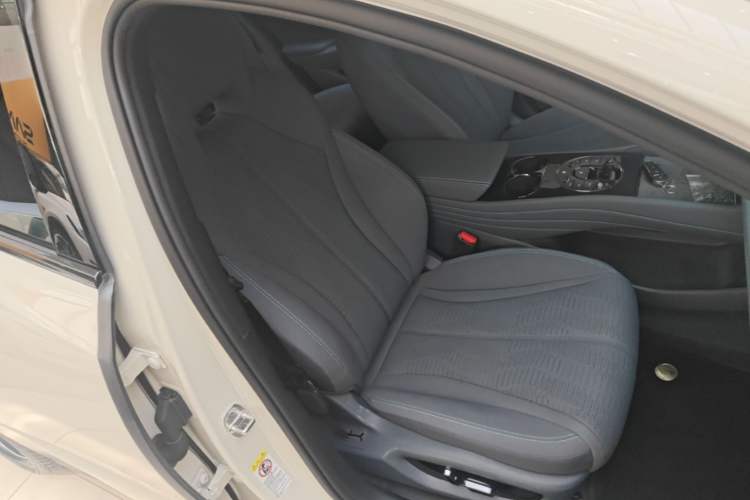 Used BYD Seal 06GT 2025 Intelligent Driving Version 505 Wave Plus Edition Right Front Seat