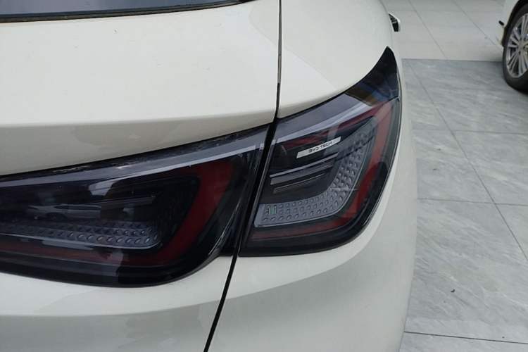 Used BYD Seal 06GT 2025 Intelligent Driving Version 505 Wave Plus Edition Right Rear Taillight