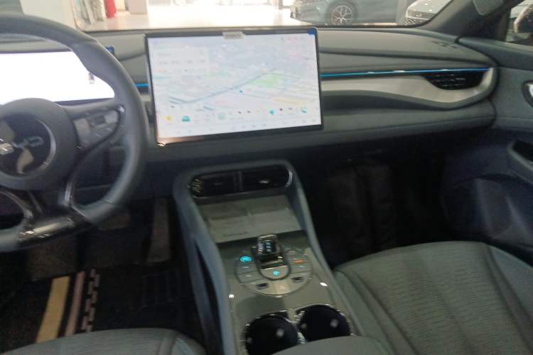 Used BYD Seal 06GT 2025 Intelligent Driving Version 605 Heatwave Edition Audio And AC Panel