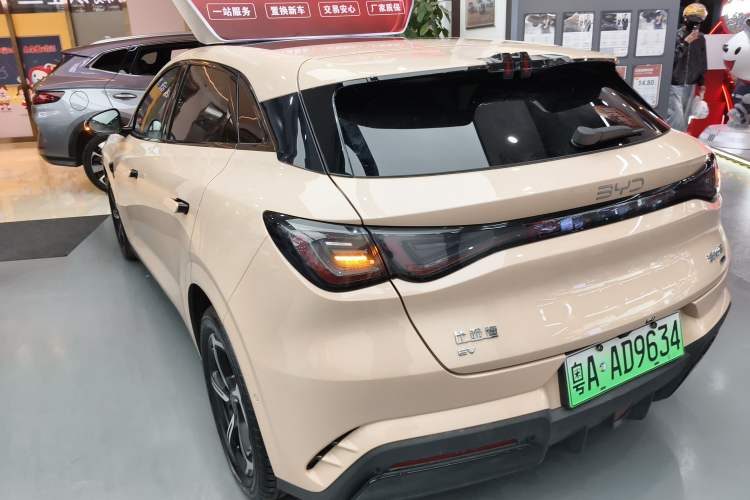 Used BYD Seal 06GT 2025 Intelligent Driving Version 605 Heatwave Edition Exterior 2