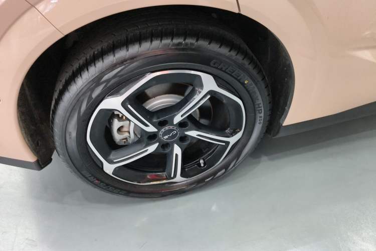 Used BYD Seal 06GT 2025 Intelligent Driving Version 605 Heatwave Edition Exterior 5