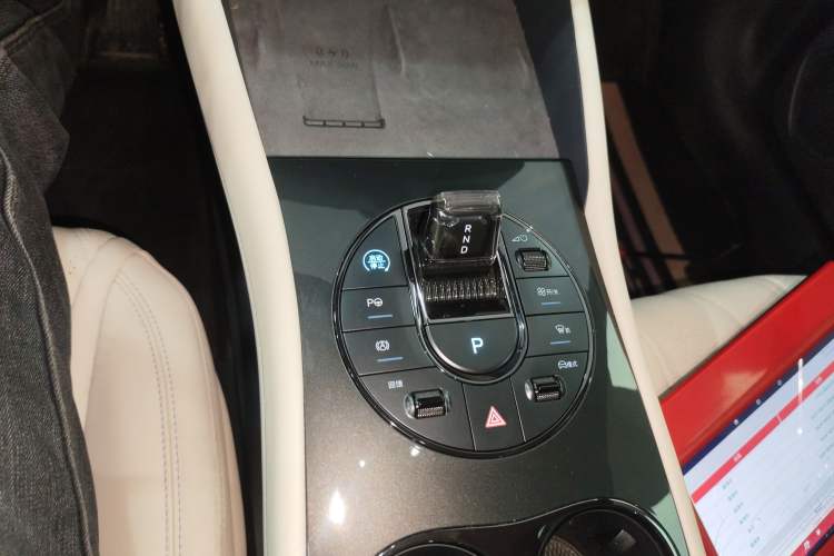 Used BYD Seal 06GT 2025 Intelligent Driving Version 605 Heatwave Edition Gear Lever