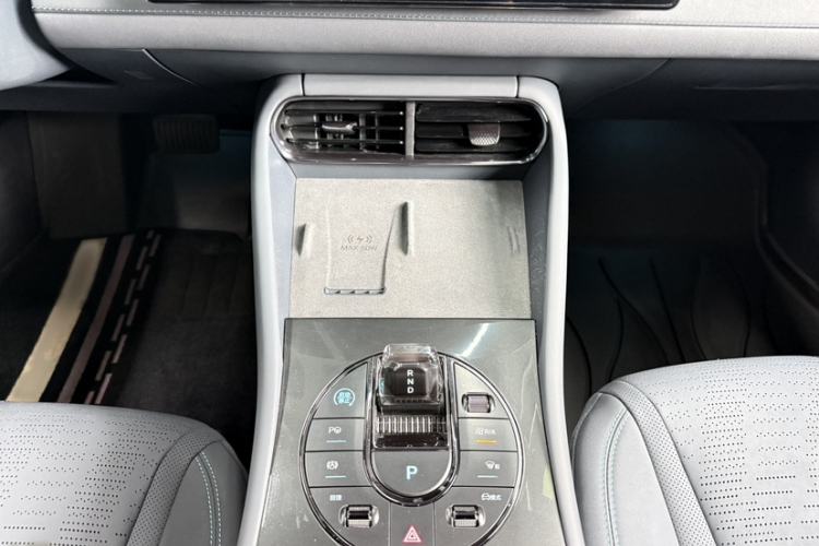 Used BYD Seal 06GT 2025 Intelligent Driving Version 605 Heatwave Edition Interior 13