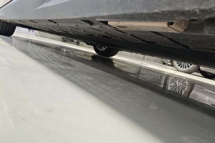 Used BYD Seal 06GT 2025 505 Wave Plus Edition Left Side Sill