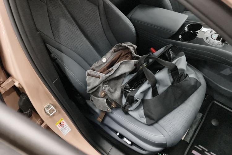 Used BYD Seal 06GT 2025 Intelligent Driving Version 605 Heatwave Edition Right Front Seat