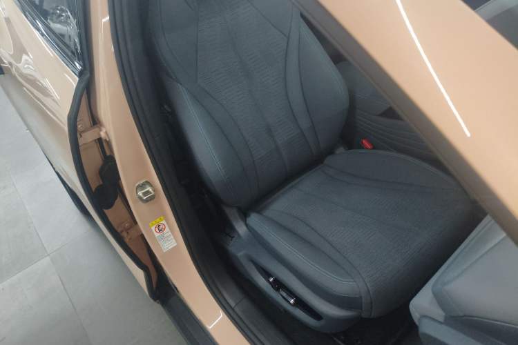Used BYD Seal 06GT 2025 Intelligent Driving Version 605 Heatwave Edition Right Front Seat