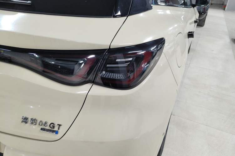 Used BYD Seal 06GT 2025 Intelligent Driving Version 605 Heatwave Edition Right Rear Taillight