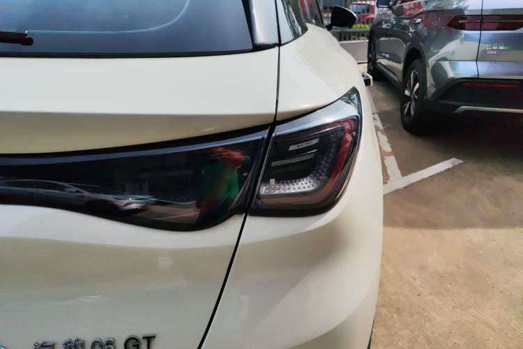 Used BYD Seal 06GT 2025 Intelligent Driving Version 505 Wave Edition Right Rear Taillight