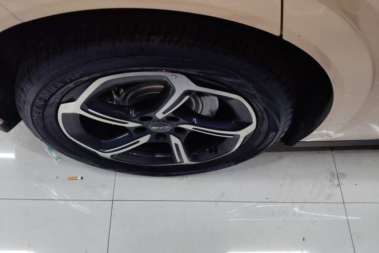 Used BYD Seal 06GT 2025 605 Heatwave Edition Right Rear Wheel Hub