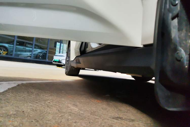 Used BYD Seal 06GT 2025 Intelligent Driving Version 505 Wave Edition Right Side Sill