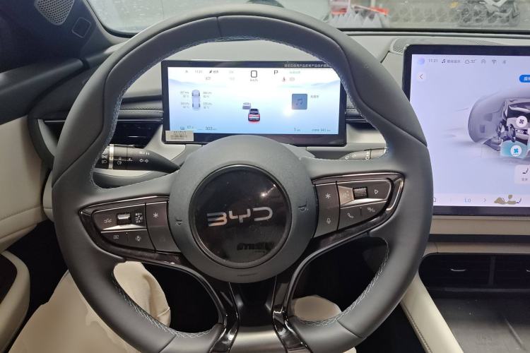 Used BYD Seal 06GT 2025 505 Wave Plus Edition Steering Wheel