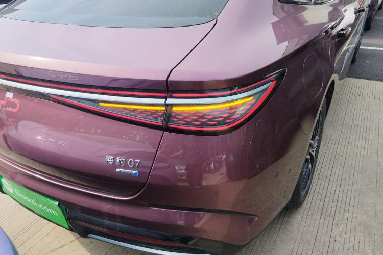Used BYD Seal 07 DM-i 2025 Intelligent Driving Version DM-i 1.5L 125 km Prestige Edition Exterior 6