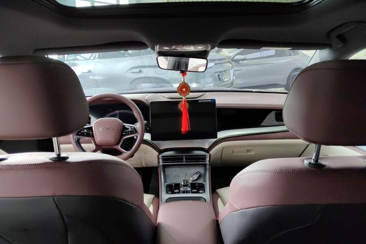 Used BYD Seal 07 DM-i 2025 DM-i 1.5L 125km Luxury Model Headliner