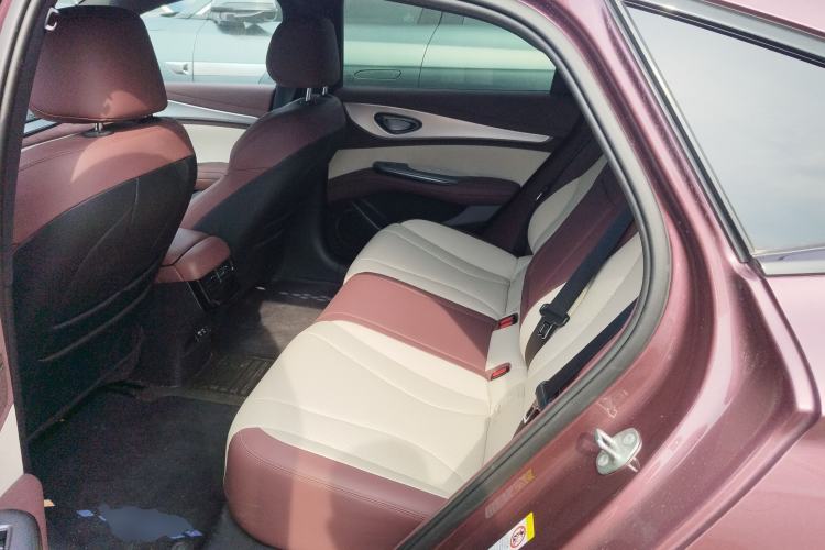 Used BYD Seal 07 DM-i 2025 Intelligent Driving Version DM-i 1.5L 125 km Prestige Edition Interior 4