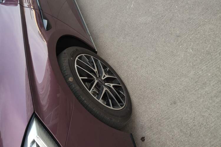Used BYD Seal 07 DM-i 2025 DM-i 1.5L 125km Luxury Model Left Front Wheel Hub