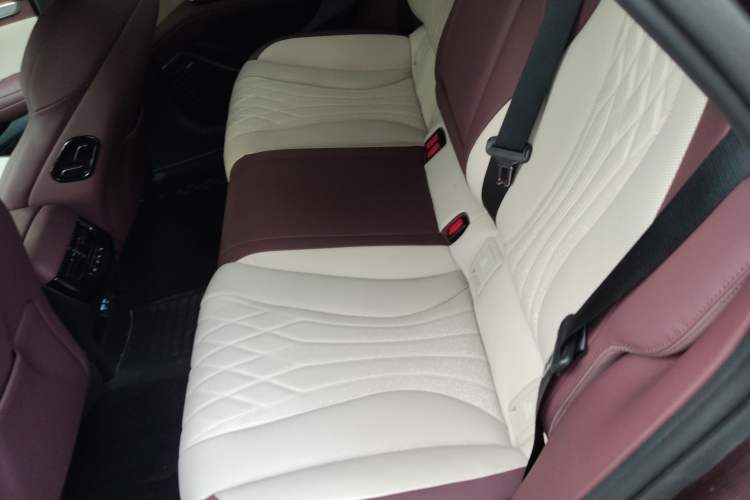 Used BYD Seal 07 DM-i 2025 DM-i 1.5L 125km Luxury Model Left Rear Seat