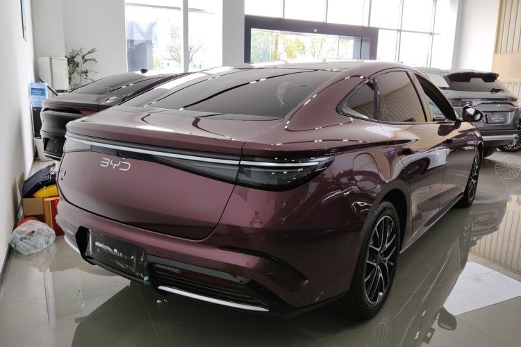 Used BYD Seal 07 DM-i 2025 DM-i 1.5L 125km Luxury Model Rear Right 45 Deg