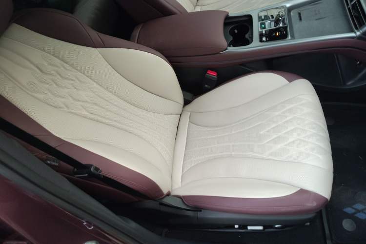 Used BYD Seal 07 DM-i 2025 DM-i 1.5L 125km Luxury Model Right Front Seat