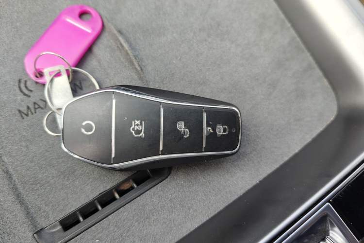 Used BYD Seal 07 DM-i 2025 Intelligent Driving Version DM-i 1.5L 125 km Prestige Edition Vehicle Key