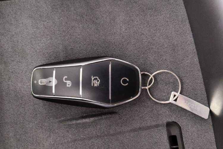 Used BYD Seal 07 DM-i 2025 DM-i 1.5L 125km Luxury Model Vehicle Key