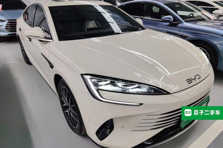 Used BYD Seal 07 DM-i 2025 Intelligent Driving Version DM-i 1.5L 125 km Prestige Edition Front Right 45 Deg