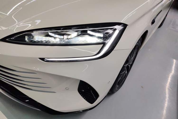 Used BYD Seal 07 DM-i 2025 Intelligent Driving Version DM-i 1.5L 125 km Prestige Edition Left Front Headlight