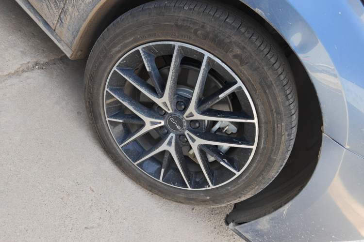 Used BYD Seal 07 DM-i  Right Front Wheel Hub