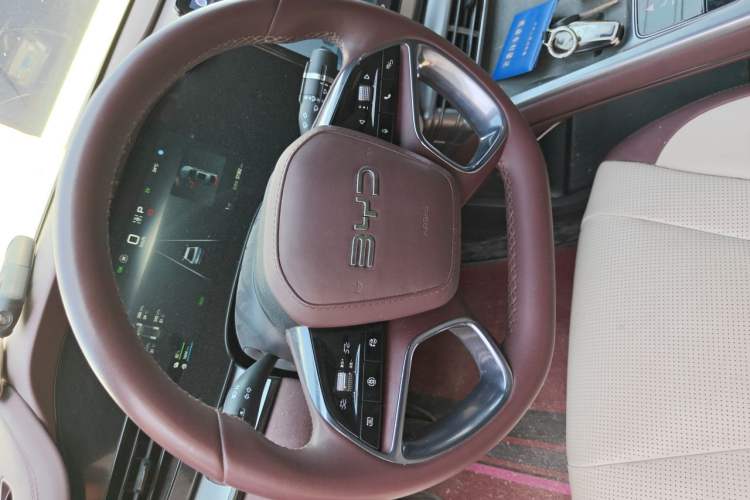 Used BYD Seal 07 DM-i  Steering Wheel