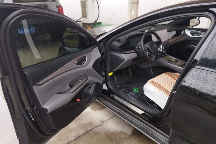 Used BYD Seal 07 DM-i 2025 DM-i 1.5L 125km Luxury Model Driver Seat