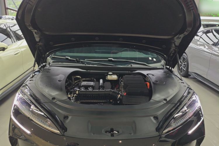 Used BYD Seal 07 DM-i 2025 DM-i 1.5L 125km Luxury Model Engine Bay