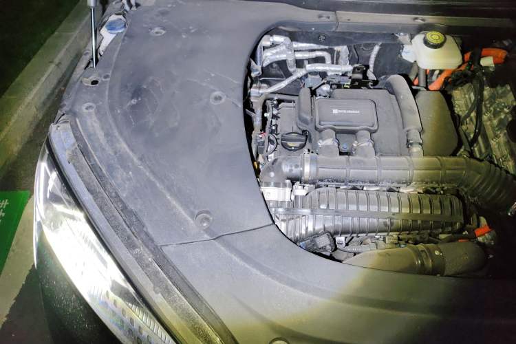 Used BYD Seal 07 DM-i 2025 DM-i 1.5L 125km Luxury Model Engine Bay Right