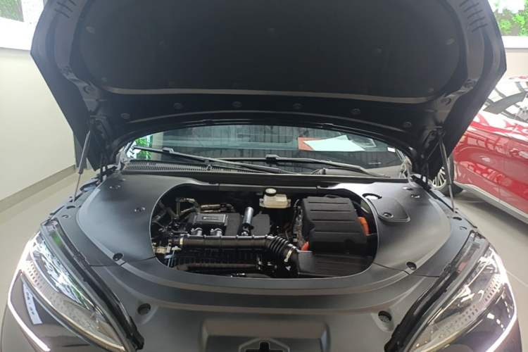 Used BYD Seal 07 DM-i 2025 DM-i 1.5L 125km Luxury Model Engine Bay